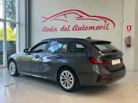 Usado BMW 320 190 CV (139 kW) 2022 Gris / plata Familiar
