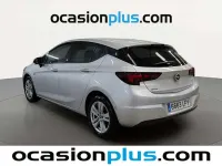 Usado Opel Astra GS Line 110 CV (80 kW) 2020 Plateado Utilitario