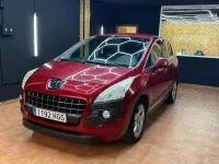 Käytetty Peugeot 3008 Premium 112 HP (82 kW) 2011 Punainen Farmari
