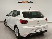 Usado Seat Ibiza FR 116 CV (85 kW) 2025 Blanco Utilitario