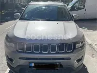 Usado Jeep Compass Limited 140 CV (102 kW) 2019 Gris / plata SUV