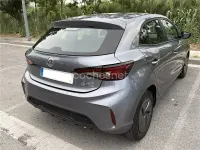 Usado MG MG3 Comfort 195 CV (143 kW) 2025 Gris / plata Utilitario
