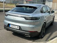 Usado Porsche Cayenne 462 CV (339 kW) 2020 Gris / plata SUV