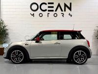 Usado Mini John Cooper Works 231 CV (169 kW) 2018 Gris / plata Utilitario