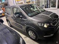 Usado Peugeot Rifter Active 100 CV (73 kW) 2021 Gris / plata Monovolumen