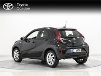 Usado Toyota Aygo Play 72 CV (52 kW) 2024 Negro