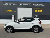 Usado Volvo XC40 Momentum 150 CV (110 kW) 2021 Blanco SUV