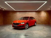 Usado Skoda Scala Active 115 CV (84 kW) 2020 Rojo Utilitario