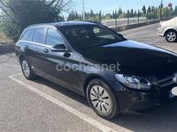 Usado Mercedes C220 170 CV (125 kW) 2014 Negro Familiar