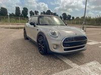 Usado Mini Cooper D 116 CV (85 kW) 2017 Blanco Utilitario