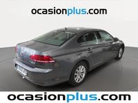 Usado VW Passat Edition 120 CV (88 kW) 2015 Gris Berlina