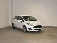 Usado Ford Fiesta Trend 75 CV (55 kW) 2017 Blanco Utilitario