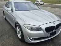 Usado BMW 520 Gran Turismo Comfort Edition 184 CV (135 kW) 2011 Gris / plata Coupe