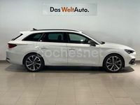 Usado Seat Leon FR 150 CV (110 kW) 2025 Blanco Familiar