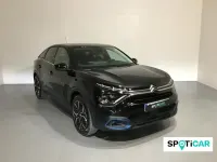 Usado Citroën e-C4 Shine 100 kW (136 CV) 2022 Negro