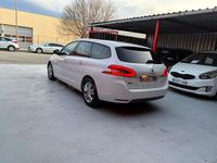 Usado Peugeot 308 SW Style 120 CV (88 kW) 2016 Blanco Familiar