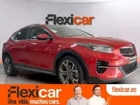 Usado Kia XCeed 160 CV (117 kW) 2022 Rojo SUV