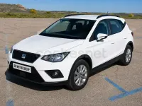 Usado Seat Arona Style 95 CV (69 kW) 2020 Blanco SUV