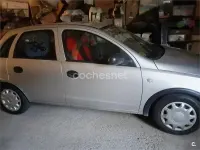 Usado Opel Corsa Comfort 75 CV (55 kW) 2002 Gris / plata Utilitario