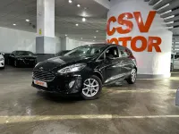 Usado Ford Fiesta Limited 101 CV (74 kW) 2021 Negro Utilitario