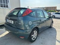 Używany Ford Focus Trend 115 KM (84 kW) 2003 Niebieski Sedan/Limuzyna