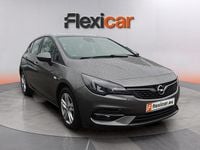 Usado Opel Astra 110 CV (80 kW) 2020 Gris Berlina