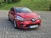 Usado Renault Clio IV Zen 90 CV (66 kW) 2018 Rojo Berlina