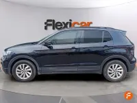 Usado VW T-Cross Advance 110 CV (80 kW) 2023 Negro SUV