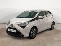 Usado Toyota Aygo X-play 72 CV (52 kW) 2019 Blanco Utilitario