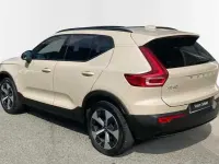 Usado Volvo XC40 Plus 2024 Beige SUV