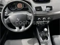 Usado Renault Mégane Life 95 CV (69 kW) 2014 Negro Berlina