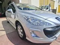 Usado Peugeot 308 SW Envy 120 CV (88 kW) 2011 Gris / plata Familiar