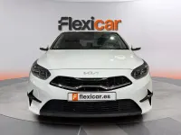 Usado Kia Ceed 101 CV (74 kW) 2023 Blanco Utilitario