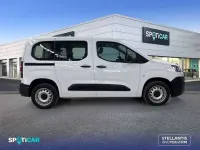 Usado Citroën Berlingo Live 102 CV (75 kW) 2023 Blanco Monovolumen