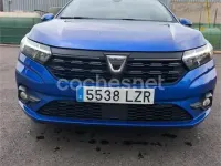 Usado Dacia Sandero Comfort 101 CV (74 kW) 2022 Azul Berlina