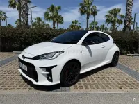 Usado Toyota Yaris 261 CV (191 kW) 2022 Blanco Utilitario