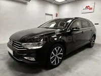 Usado VW Passat Executive 150 CV (110 kW) 2021 Negro Familiar