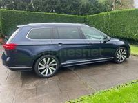 Usado VW Passat Sportline 240 CV (176 kW) 2016 Azul Familiar