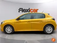 Usado Peugeot 208 Active 75 CV (55 kW) 2023 Amarillo Utilitario