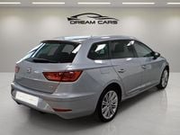 Usado Seat Leon XCELLENCE 130 CV (95 kW) 2020 Gris / plata Familiar