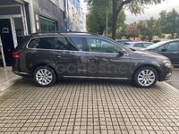 Usado VW Passat 105 CV (77 kW) 2014 Marrón Familiar