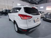 Usado Ford Kuga Titanium 150 HP (110 kW) 2016 Branco SUV