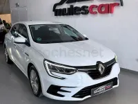 Usado Renault Mégane II Intens 115 CV (84 kW) 2022 Blanco Berlina