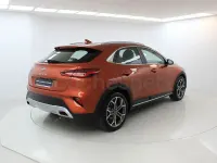 Usado Kia XCeed 120 CV (88 kW) 2022 Naranja SUV