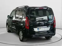 Usado Opel Combo Life Elegance 130 CV (95 kW) 2022 Negro Monovolumen