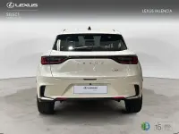 Usado Lexus LBX 136 CV (100 kW) 2025 Blanco SUV