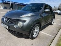 Usado Nissan Juke N-TEC 117 CV (86 kW) 2013 Gris / plata SUV