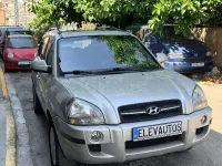 Usado Hyundai Tucson Comfort 140 CV (102 kW) 2006 Gris / plata SUV