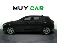 Usado Seat Leon Style 110 CV (80 kW) 2021 Negro Berlina