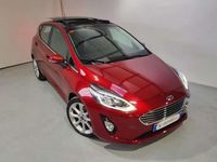 Usado Ford Fiesta Titanium 101 CV (74 kW) 2017 Rojo Utilitario